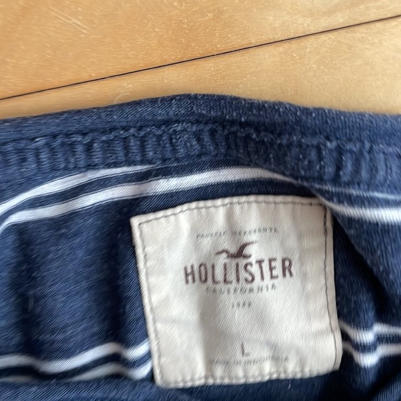 Hollister striped top - Picture 3 of 4